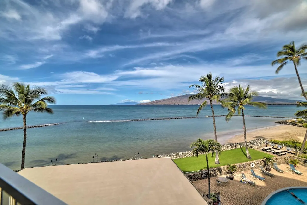 Beachfront Kihei Sanctuary With Lanai And Ocean Views! Apartment